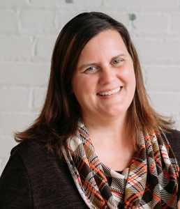Stephanie Fryer Headshot